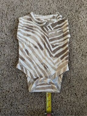 Banana Republic Cream and Brown Zebra-Print Baby Bodysuit
